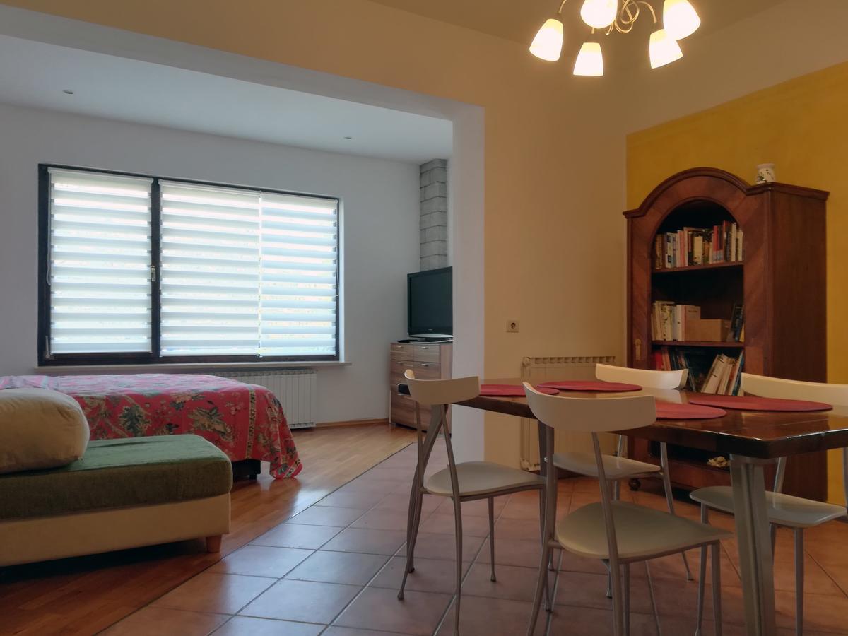 Seaside Parenzana Comfort With Free Parking อิซอลา ภายนอก รูปภาพ